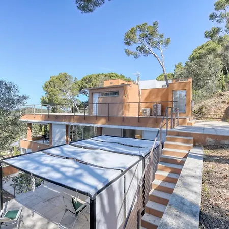 La Brisa Tatil Evi *